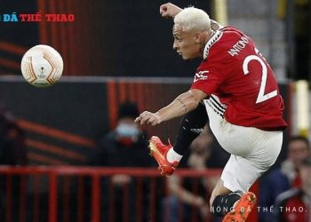 Kỹ thuật xoay compa trong bóng đá: Bí quyết giúp cầu thủ vượt qua mọi đối thủ!