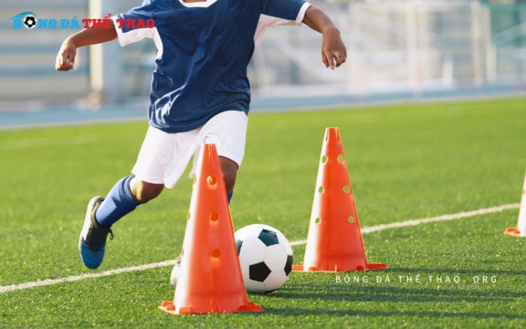 10+ Bài tập bóng đá cơ bản tại nhà giúp kiểm soát bóng tốt 1 10+ Bài tập bóng đá cơ bản tại nhà giúp kiểm soát bóng tốt