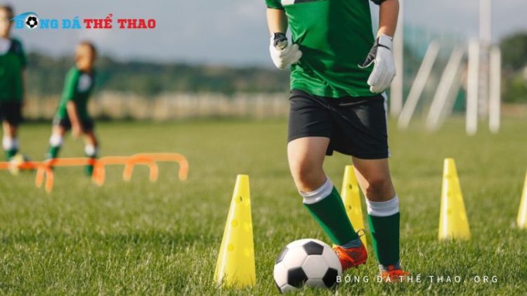 Top 8 bài tập giúp tăng khả năng kiểm soát bóng hiệu quả nhất 1 Top 8 bài tập giúp tăng khả năng kiểm soát bóng hiệu quả nhất