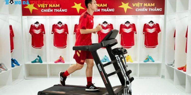 Các bài tập thể lực trong bóng đá tại nhà đơn giản, hiệu quả