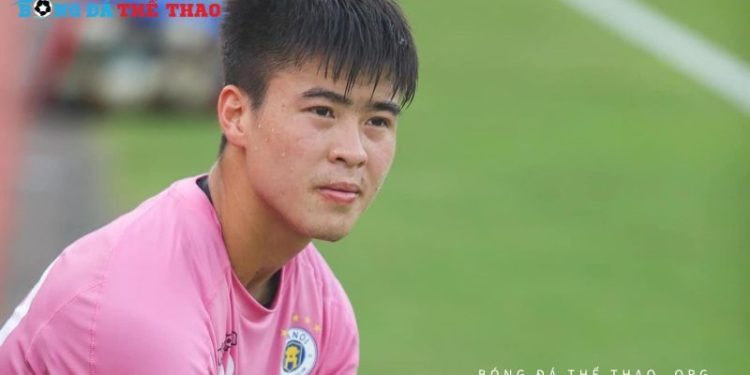 Top 5 cầu thủ đẹp trai nhất đội tuyển Việt Nam làm fan điêu đứng